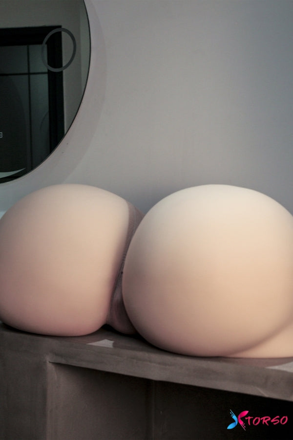 sex doll moving hips